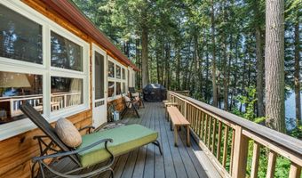 67 S Sandy Cove Rd, Belgrade, ME 04917