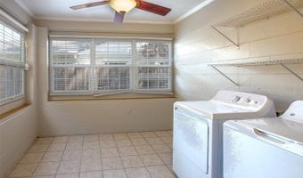 1020 GARDEN Plz, Orlando, FL 32803