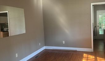 74 Lafayette St, Alexander City, AL 35010