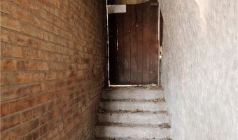 431 E Carson St, Airville, PA 15203