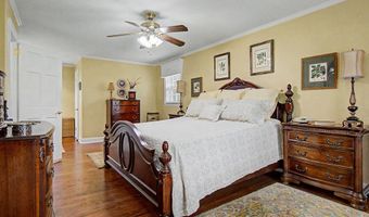 1732 Marbury Ln, Albany, GA 31707