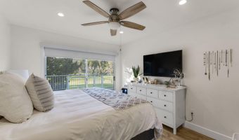 5757 Lake Lindero Dr, Agoura Hills, CA 91301