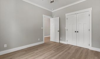 305 Shadows Lawn Dr, Athens, TN 37303