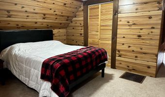 2 Piper Ln, Abbot, ME 04406