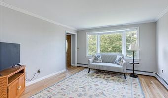 22 JH Dwyer Dr, Middletown, RI 02842