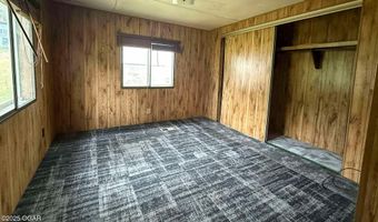 2020 Garfield Ave, Baxter Springs, KS 66713