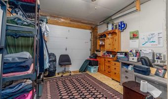 6076 Wynne Ridge Rd, Aurora, MN 55706