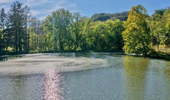 7886 State Highway 3, Alderson, WV 24910