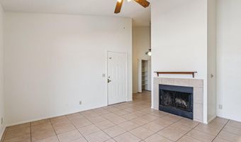 1976 N LEMON TREE Ln 19, Chandler, AZ 85224