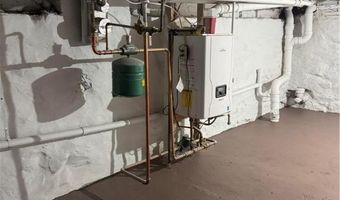 140 N 11th St, Allentown, PA 18102