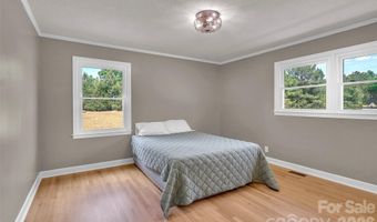 1958 Boyd Rd, Blackstock, SC 29014