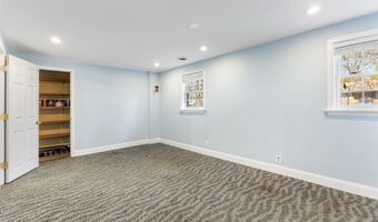 1075 SUN VALLEY Dr, Annapolis, MD 21409