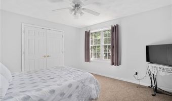 625 Cherry Farm Rd, Burrillville, RI 02830