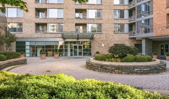 2001 15TH St N 319, Arlington, VA 22201