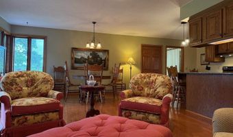 841 Country Club Dr, Akron, IA 51001
