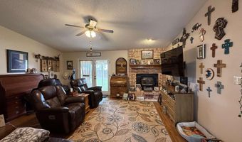 2308 W Briscoe Ave, Artesia, NM 88210