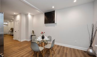 2033 N BENTALOU St, Baltimore, MD 21216