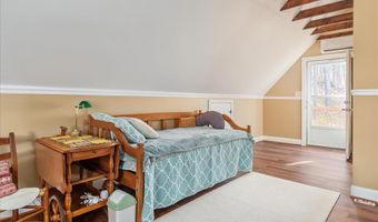 38 STRUDEL Ct, Basye, VA 22810