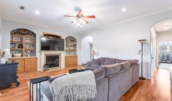 5000 SW Golden Eagle Ave, Bentonville, AR 72713