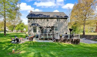 11 Haley Ridge Rd, Beacon Falls, CT 06403