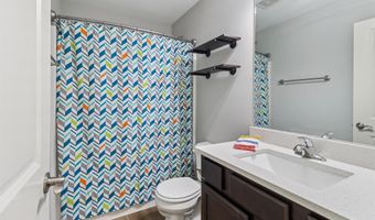 2013 2nd St SW, Altoona, IA 50009