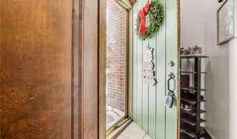 80 Clemmer Ave, Akron, OH 44313