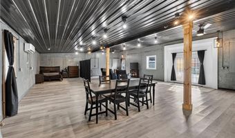 405 N Virginia Ave, Adrian, MO 64720