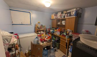 104 S Massachusetts Ave, Atlantic City, NJ 08401