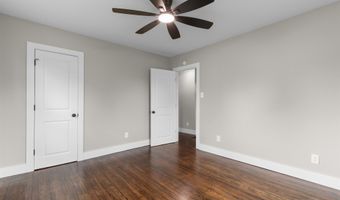 305 S Magnolia Ave, Andrews, SC 29510