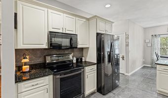 100 Windsor Dr, Alton, IL 62002