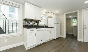 71 ST Elizabeth 2, Bristol, RI 02809