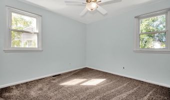 1466 BLUEJAY Rd, Abington, PA 19001