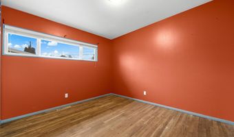 562 S Victoria Dr, Boise, ID 83705