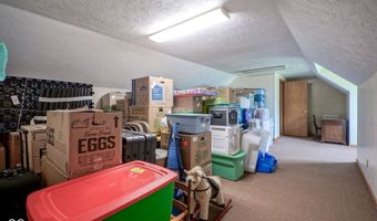 2133 Heather Rd, Anderson, IN 46012