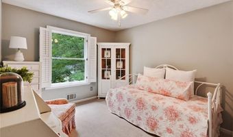130 Cains Cove Dr, Alpharetta, GA 30009
