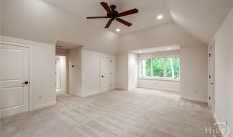 38 River Shoals Dr, Athens, GA 30606