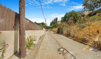 2122 Thomas St, Lincoln Heights, CA 90031