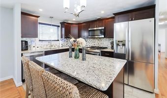 31 Salina Ave, Johnston, RI 02919