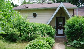 2422 E Hill Dr, Fitchburg, WI 53711