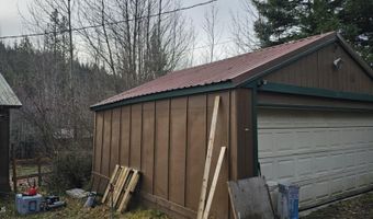 41050 Riverview Dr, Cataldo, ID 83810