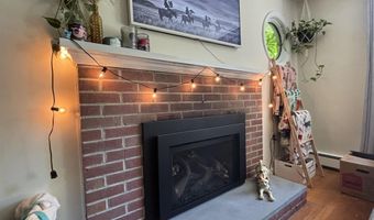 106 Killarney Dr, Burlington, VT 05408