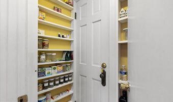 2816 27TH St NW, Washington, DC 20008