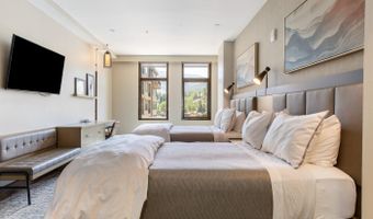126 Riverfront Ln 321, Avon, CO 81620