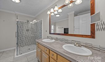 382 Onteora Blvd, Asheville, NC 28803