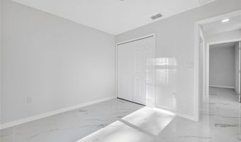 2006 McArthur Ave, Alva, FL 33920