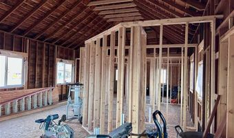 302 3rd St S, Basin, WY 82410