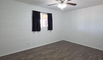 336 S WEAVER Dr, Apache Junction, AZ 85120
