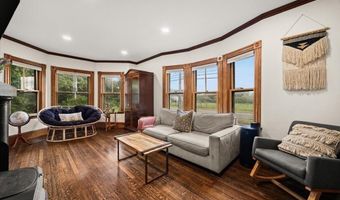 544 Main St, Acushnet, MA 02743