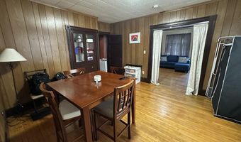 16 Walter St, Bangor, ME 04401