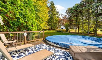 10 Flood Dr, Amenia, NY 12501